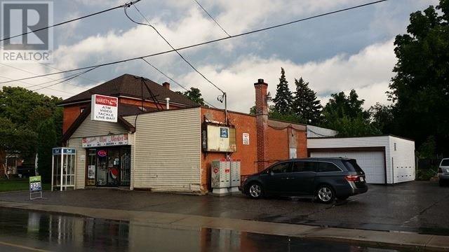 666 HENRY Street, Woodstock, Ontario