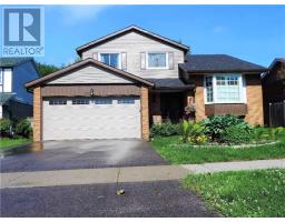 33 RUTLEDGE Avenue, Newmarket, Ontario