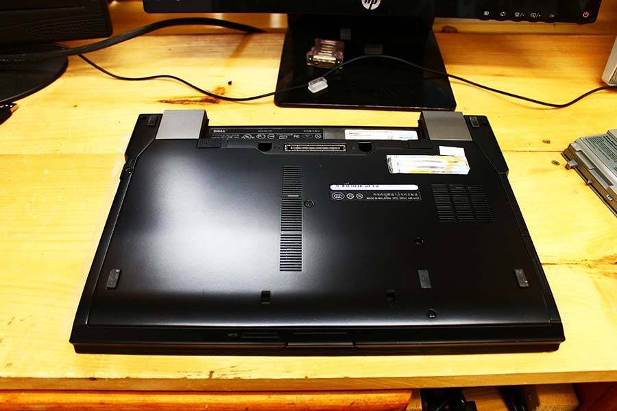 komfortabel tilfredshed Berri Dell E6400 hard drive & RAM upgrade (replacement) – October 15, 2015 | P&T  IT BROTHER - Computer Repair Laptops, Mac, Cellphone, Tablets (Windows, Mac  OS X, iOS, Android)