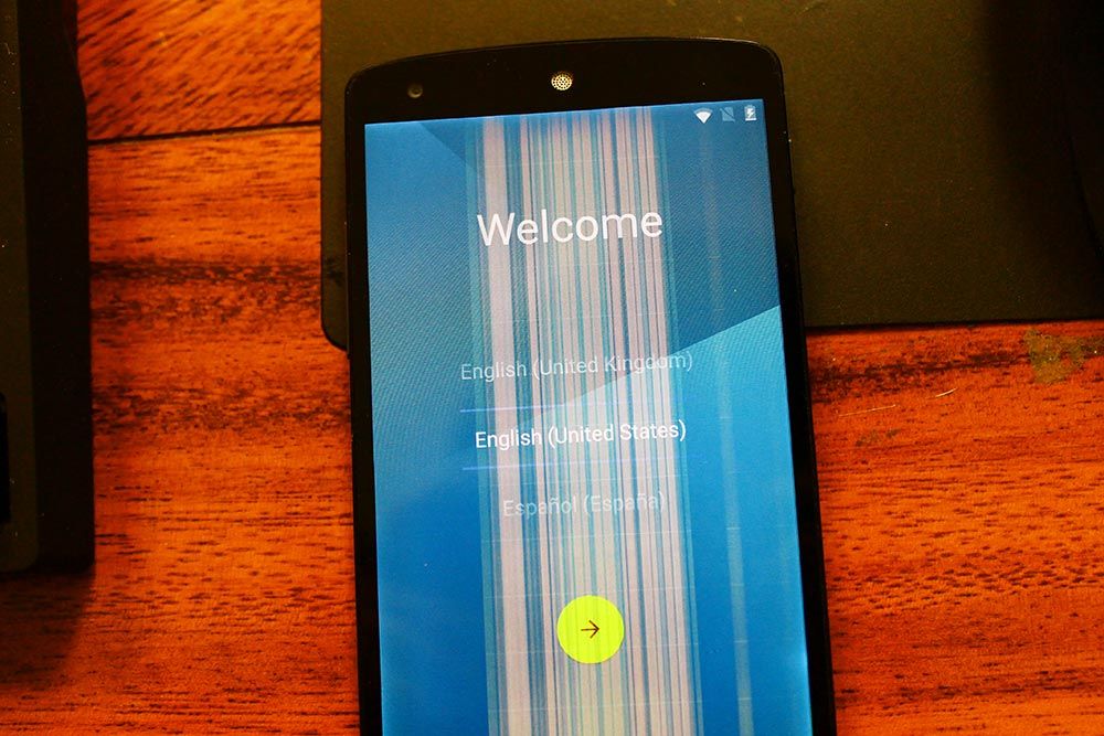 Troubleshoot: Vertical lines on Google Nexus 5