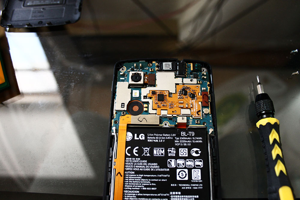 nexus5_power_button_stuck6