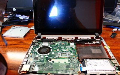 HP Pavilion Notebook 14-v148ca Disassembly, Screen Replacement – August 1, 2017